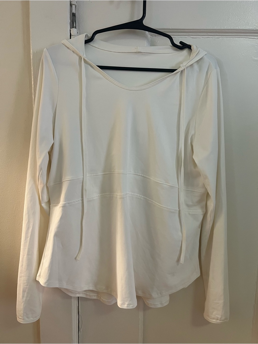 Women’s Lightweight White Hooded Long-Sleeve Top
